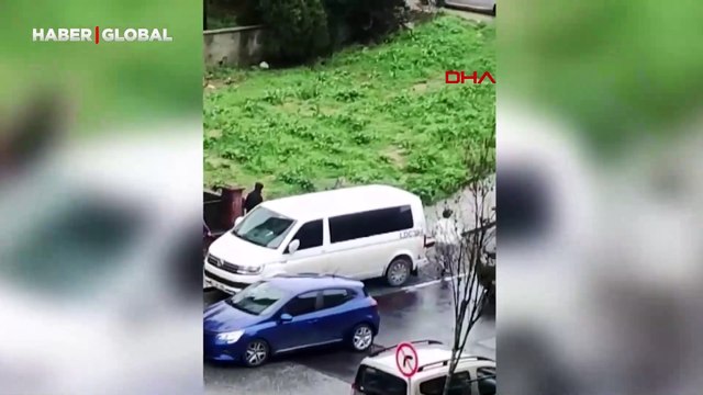 Kadınlar arasında kavga! Cep telefonu kamerasına yansıdı