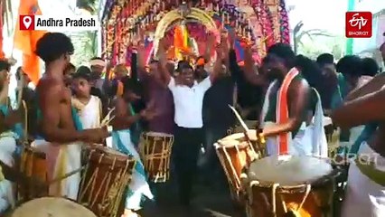 Chariot Celebrations Exude Kanuma Festive Fervour Across Andhra Pradesh's Konaseema Region