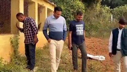 लातेहार में मुर्गी पालन बन रहा है ग्रामीणों के लिए वरदान, कृषि विभाग दिख रहा है तरक्की का रास्ता----