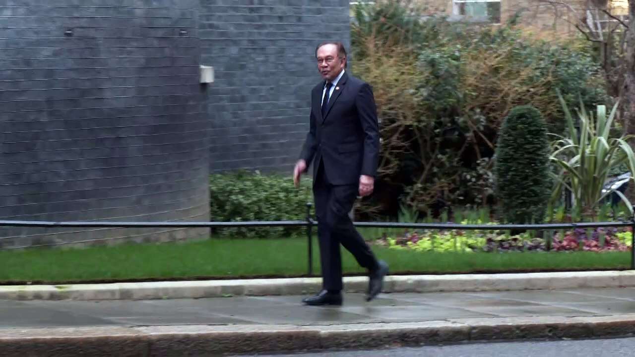 Starmer holds bilat with Malaysian PM