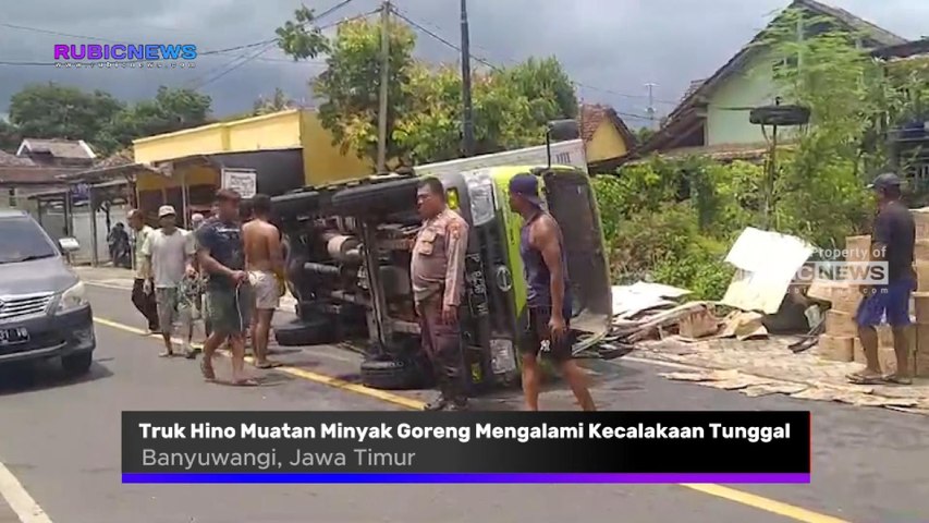 Truk Hino Muatan Minyak Goreng Mengalami Kecelakaan Tunggal Usai Melintasi Jalan Menikung di Desa Jajag Banyuwangi, Seperti Ini Kondisinya