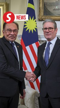 Anwar meets UK Prime Minister Keir Starmer