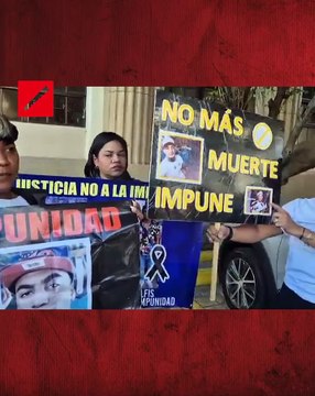 Madres de víctimas de homicidios exigen justicia frente al Palacio de Justicia de Ciudad