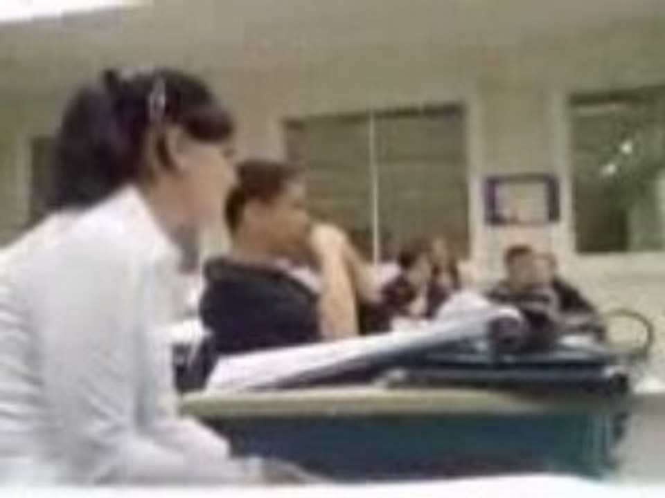 gabriel sla racle sur la prof mdrrrr