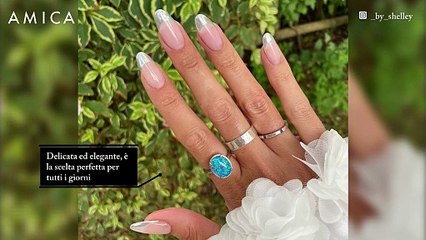 Argento vivo: la manicure da provare ora