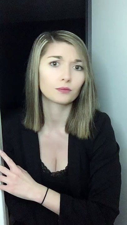 #POV : Quand tu entends ton mari se confier… mais tu es juste là 😏📞