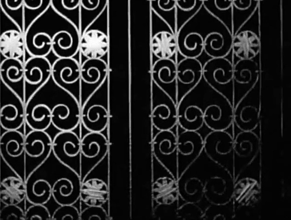 Bourbon Street Beat  E33 - False Identity