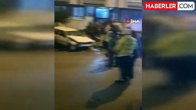 Mamak'ta Freni Boşalan Kamyon 2 Araca Çarptı