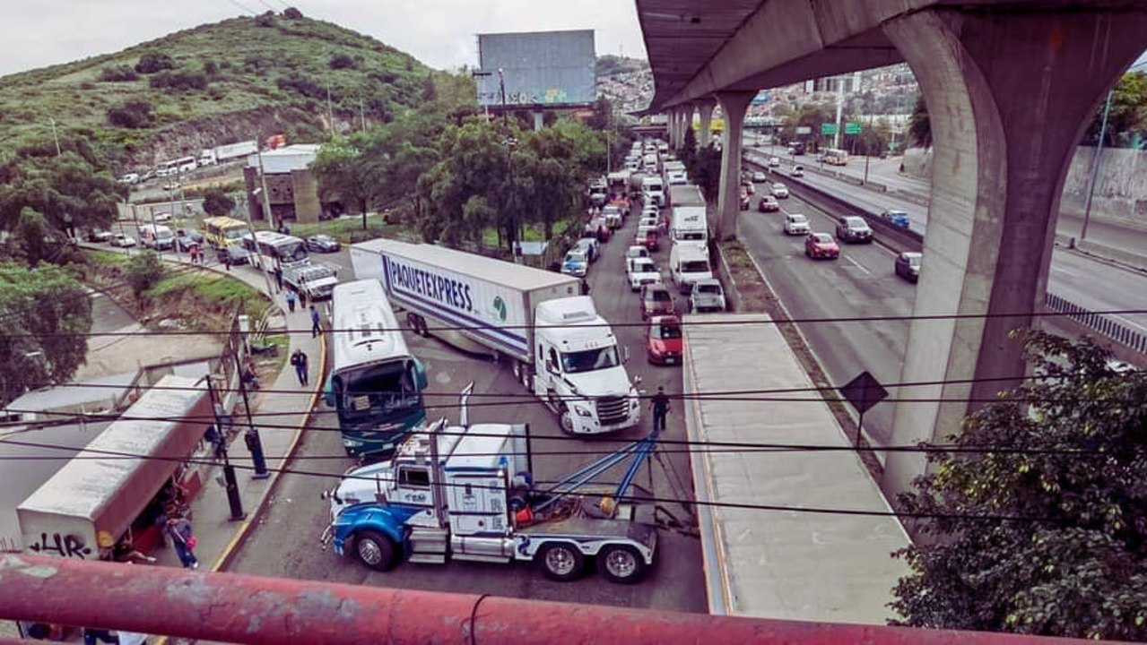 Bloqueos de transportistas en EDOMEX y CDMX: Alternativas y rutas afectadas este viernes 17 de enero