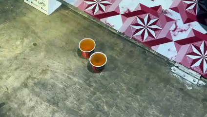 লঙ্কা চা..... কখনো শুনেছেন? চা প্রেমীদের জন্য নতুন চমক, একদিকে যেমন নতুন সাধের মোড়ক অন্যদিকে স্বাস্থ্যের উপকারী! লঙ্কার চা খেতে চা প্রেমীদের লম্বা লাইন