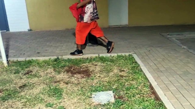 Jovens são detidos após serem flagrados tentando invadir o pátio do Detran em Cascavel