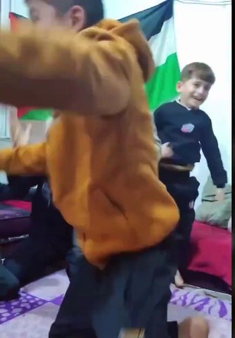 Kegembiraan Anak-Anak Palestina Usai Israel-Hamas Capai Kesepakatan Gencatan Senjata