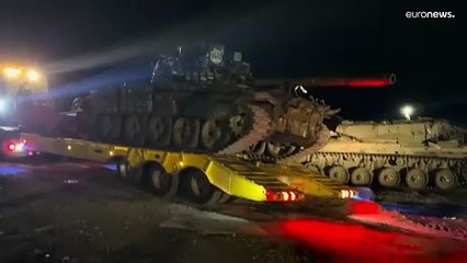 غزة في الواجهة وسوريا في الظل.. إسرائيل تزعم مصادرة آلاف الأسلحة التابعة للنظام السوري السابق