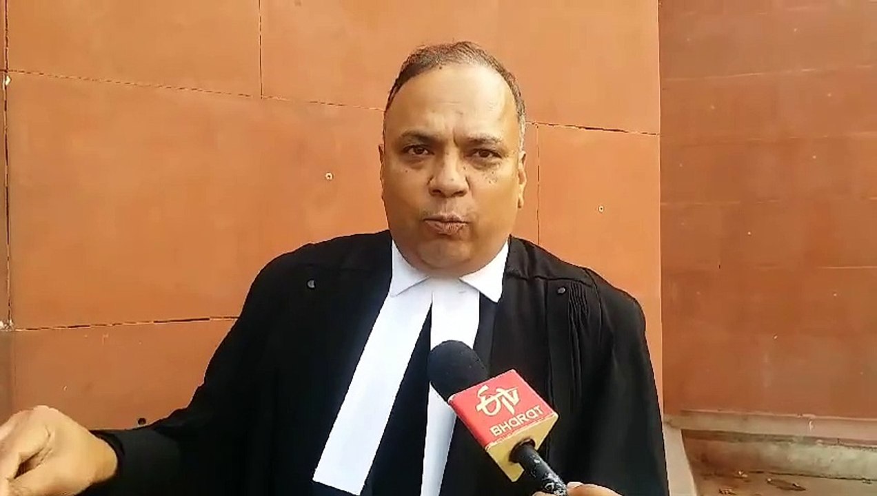 थाईलैंड में पत्नी को बचाने के बजाय होटल स्टाफ को डॉक्टर पति ने क्यों किया इकठ्ठा? पुलिस को आ रही साजिश की बू