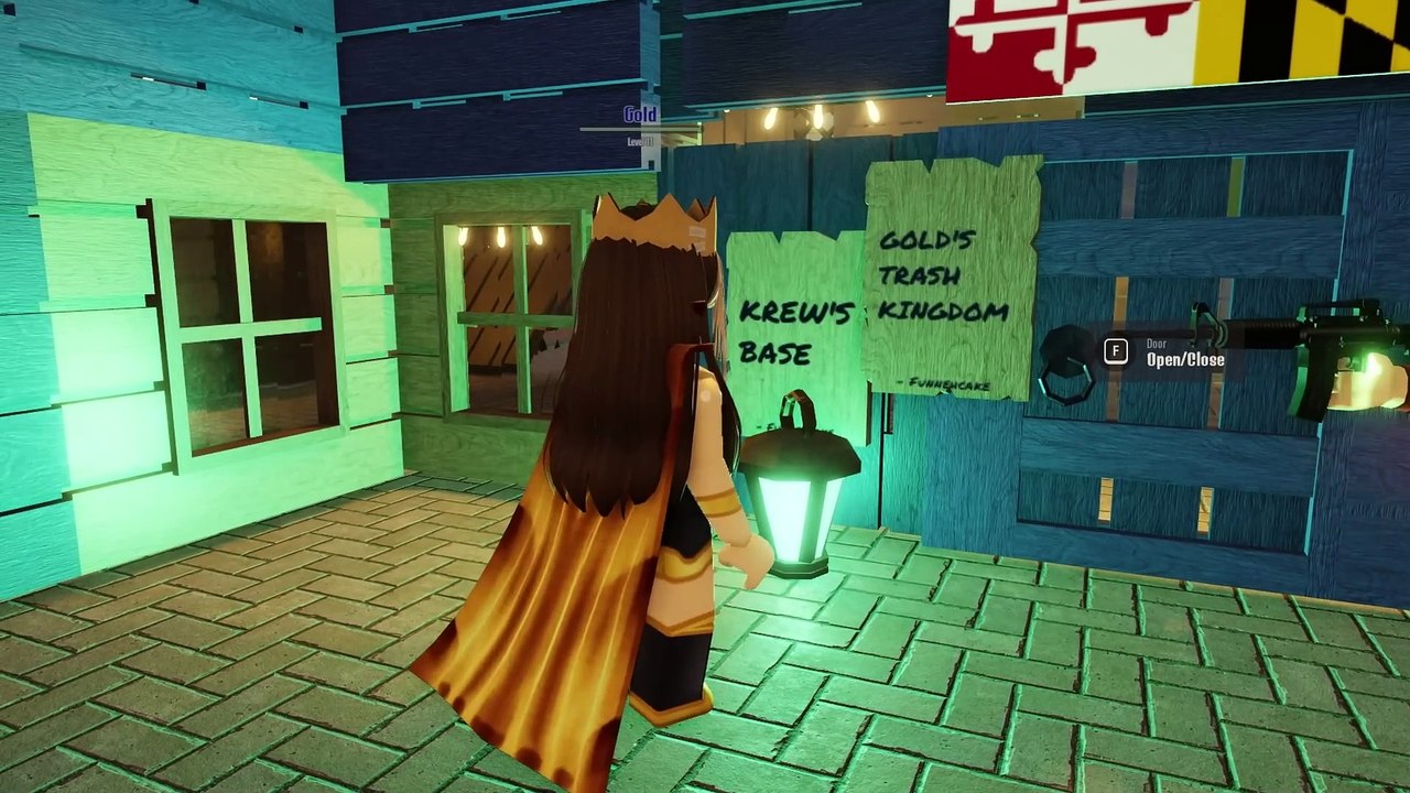 BUILDING MY DREAM HOUSE IN A ROBLOX SEWER