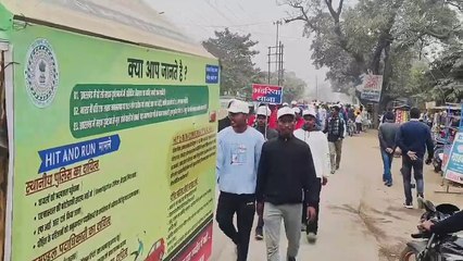 सड़क सुरक्षा को लेकर एसपी के नेतृत्व में निकला गया सड़क सुरक्षा मार्च