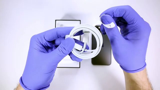 iPhone 11 Pro Unboxing - ASMR