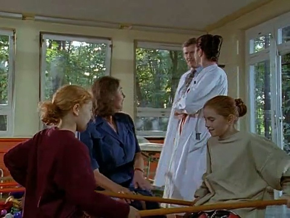 Unser Charly S01E04-Happy Birthday