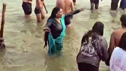 महाकुंभ की आभा देखकर भाव विभोर हुए  10 देशों के 21 अंतर्राष्ट्रीय मेहमान, त्रिवेणी में डुबकी भी लगाई