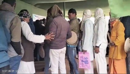 नवादा के राजद विधायक विभा देवी ने किया दही -चुड़ा भोज का आयोजन
