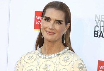 Brooke Shields victime de body shaming par son ex Andre Agassi : elle se confie