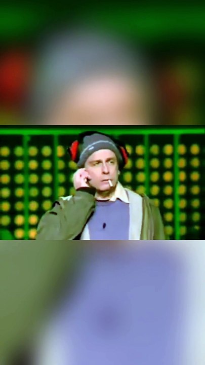 Pourquoi dit-on “allô” pour répondre au téléphone ?