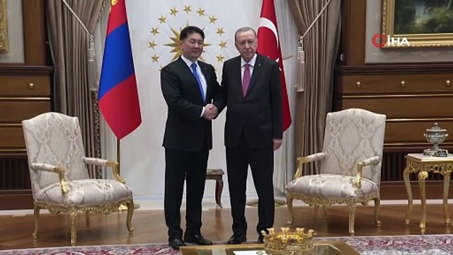 Cumhurbaşkanı Recep Tayyip Erdoğan, Moğolistan Cumhurbaşkanı Khurelsukh Ukhnaa ile görüştü