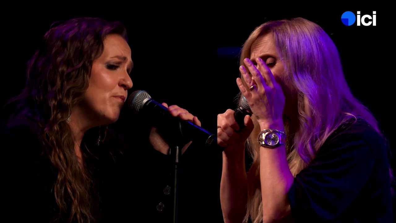 Lara Fabian chante "Je t'ai cherché" en concert à Avignon