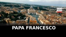 Il Papa cade in Santa Marta ma non si ferma