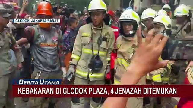 4 Jenazah Dievakuasi, Petugas Damkar Masih Cari Korban Hilang Kebakaran Glodok Plaza