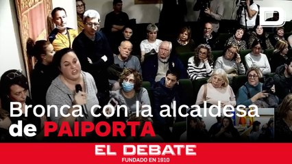 Una madre estalla contra la alcaldesa de Paiporta por no avisar de la riada a los colegios