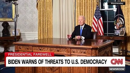 ‘I hate to agree': Swisher sides with Steve Bannon on Musk