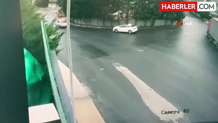 Büyükçekmece'de Kontrolden Çıkan Kamyon Feci Kazaya Neden Oldu