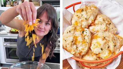 Cheddar Bay Biscuits