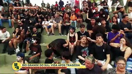 Músicos gaúchos recebem ajuda após perderem tudo em tragédia | Melhor da Noite