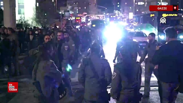 Savaş yanlısı İsrailliler, Gazze'de ateşkes anlaşmasına karşı gösteri düzenledi