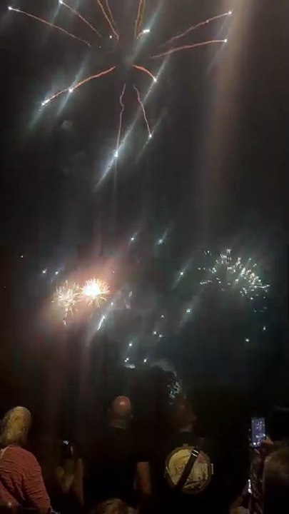 Fête Nationale  Le Feu d’artifice du 14 juillet 2023  Grenoble #14juillet #fetenational #france (27)