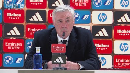 Ancelotti y el posible penalti de Lunin