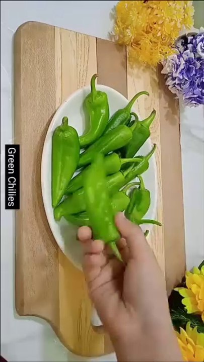 Super_Crispy_Thread_Chili_😋