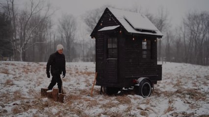 Staying In The Worlds Smallest Tiny House 😱 During Snowstorm 🥶