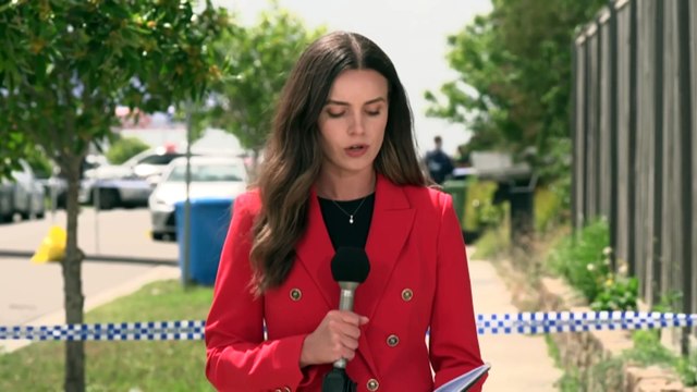 Clyde North stabbings leave two men dead in Melbourne