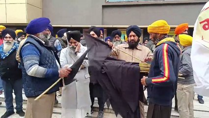 ਪੰਜਾਬ ਦੇ ਸਿਨੇਮਾਘਰਾਂ 'ਚ ਨਹੀਂ ਚੱਲਿਆ ਕੰਗਨਾ ਰਣੌਤ ਦੀ 'ਐਮਰਜੈਂਸੀ' ਦਾ ਜਾਦੂ, ਅੰਮ੍ਰਿਤਸਰ 'ਚ ਪਹਿਲੇ ਦਿਨ ਦਾ ਪਹਿਲਾਂ ਸ਼ੋਅ ਹੋਇਆ ਕੈਂਸਲ