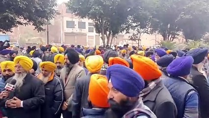 ਪੰਜਾਬ ਦੇ ਸਿਨੇਮਾਘਰਾਂ 'ਚ ਨਹੀਂ ਚੱਲਿਆ ਕੰਗਨਾ ਰਣੌਤ ਦੀ 'ਐਮਰਜੈਂਸੀ' ਦਾ ਜਾਦੂ, ਅੰਮ੍ਰਿਤਸਰ 'ਚ ਪਹਿਲੇ ਦਿਨ ਦਾ ਪਹਿਲਾਂ ਸ਼ੋਅ ਹੋਇਆ ਕੈਂਸਲ