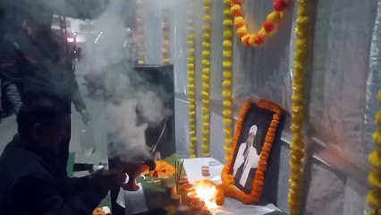 জনতাৰ শিল্পী ৰাজীৱ শদিয়াৰ তিলনি সম্পন্ন।  ৰাজীৱ শদিয়াৰ মৃত্যুৱে স্বাস্থ্যবিভাগৰ ফুপুলাস্বৰূটো উদঙাই দিলে। -জগদীশ ভূঞা, সম্পাদক, অসম জাতীয় পৰিষদ