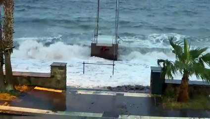 Il video del maltempo alle Eolie