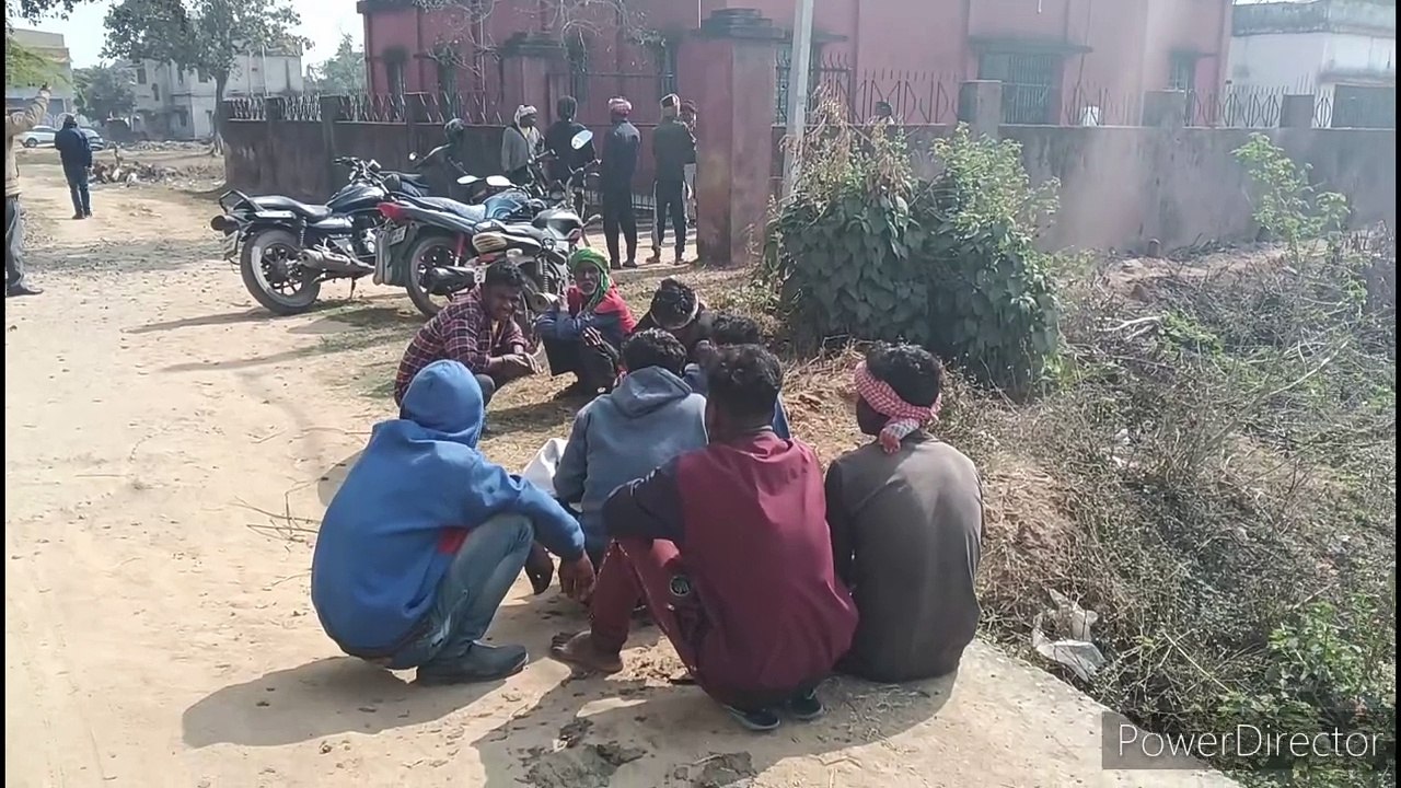जामताड़ा में सड़क हादसा, वाहन की टक्कर से दो बाइक सवार की मौत