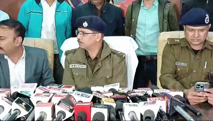इंदौर पुलिस ने ड्रग्स तस्करी के मामले में पुलिस ने दो आरोपियों को किया गिरफ्तार , पकड़े गए आरोपी व्हाट्सअप ग्रुप के माध्यम से करते थे ड्रग्स की सप्लाय।
