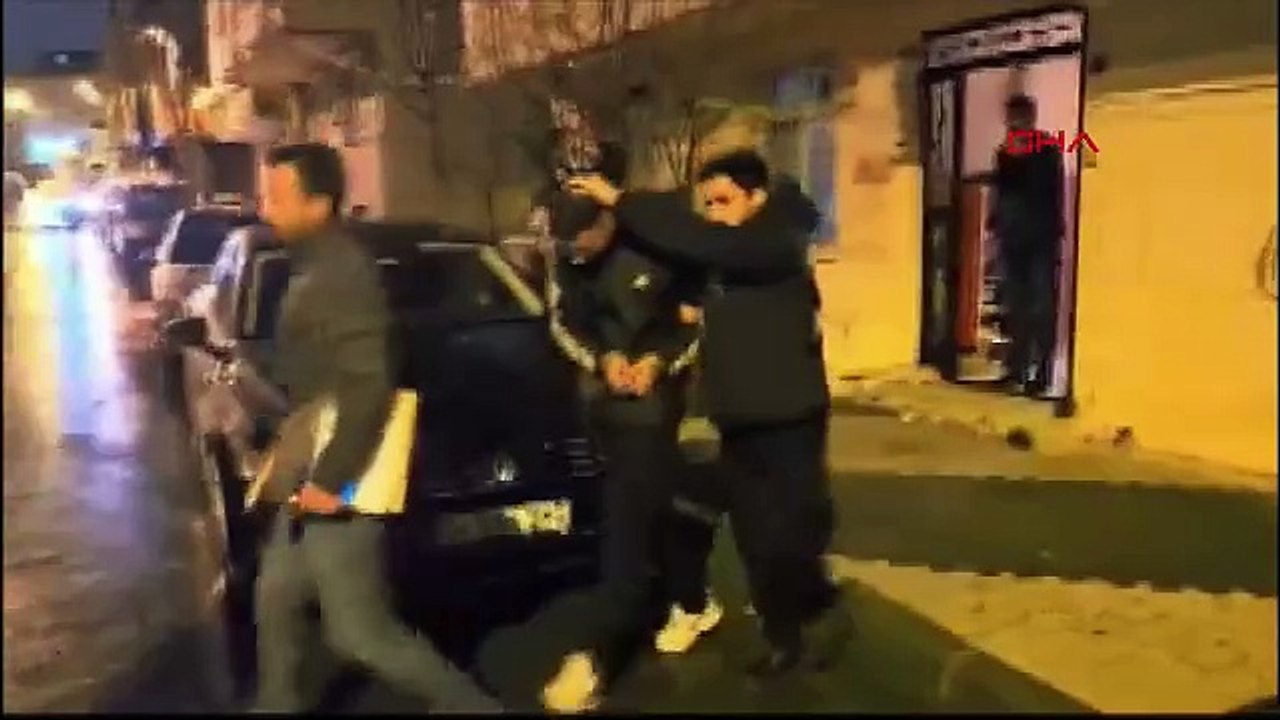 İstanbul- Sosyal medyadan tanıştıkları iş adamlarını dolandırıp 7 milyon liralık vurgun yapan 21 kişi yakalandı