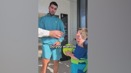 El gesto de Alcaraz con este niño en Australia