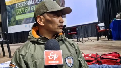 পাহাড়ে বেড়াতে গিয়ে পর্যটকদের মৃত্যু, এডভেঞ্চার ট্যুরিজমের গাইডদের প্রাথমিক চিকিৎসার প্রশিক্ষণের উদ্যোগ পর্যটন মন্ত্রক ও জিটিএ'র